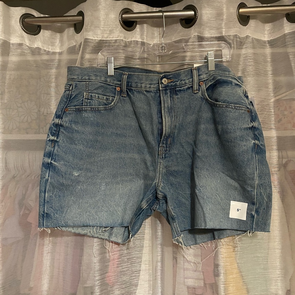 Old Navy 5” Blue Denim Shorts